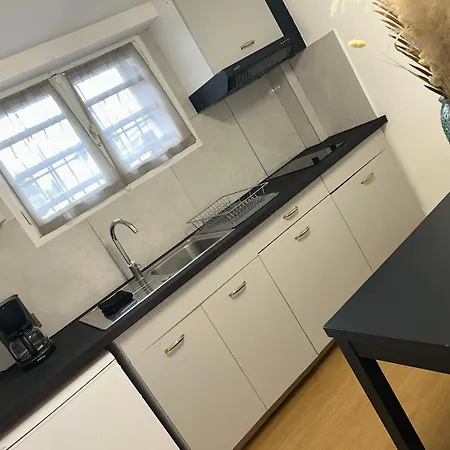 Guibert - 2 Personnes Apartment *